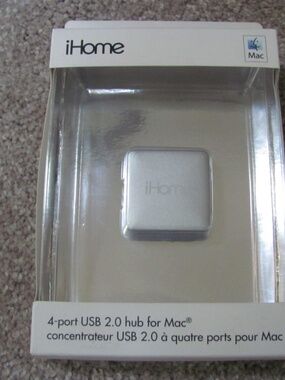 iHome IH-U100W Center Link 4 Port Travel USB Hub